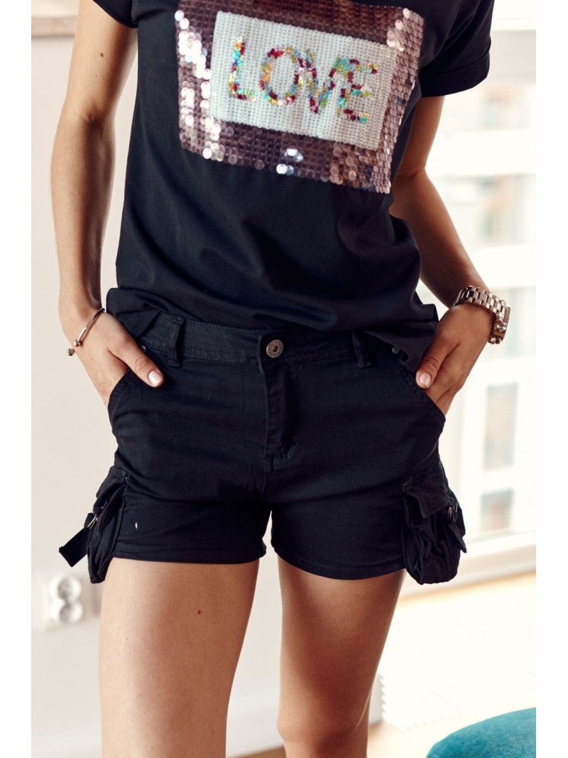 Women\'s shorts with pockets, black 629 - Online store - Boutique